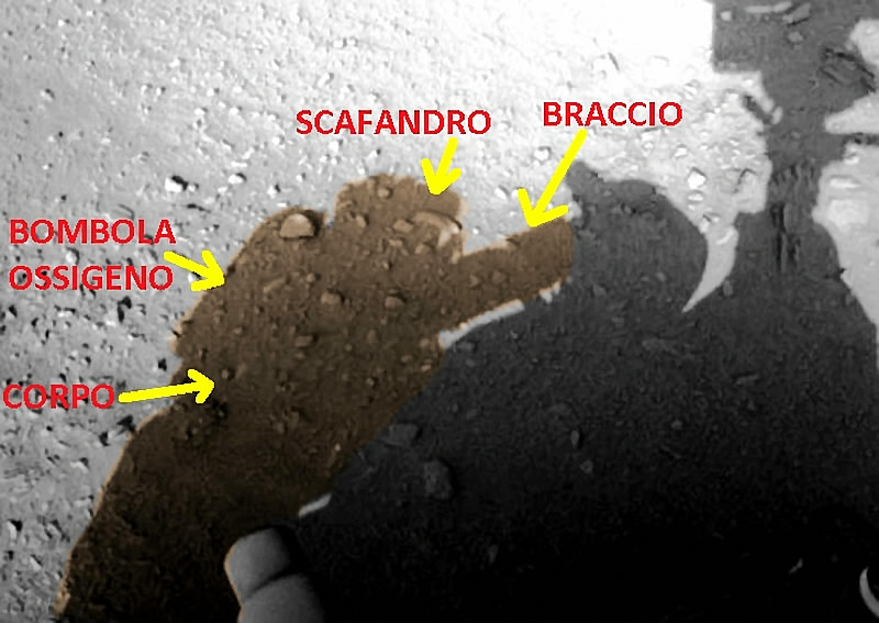 C.UFO.M. Figura umana su Marte - Copia - Copia_20150131153355