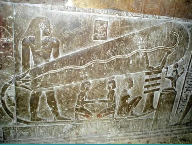 Lampada di Dendera, antico Egitto