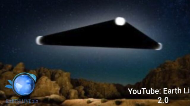 Ufo triangolare nero